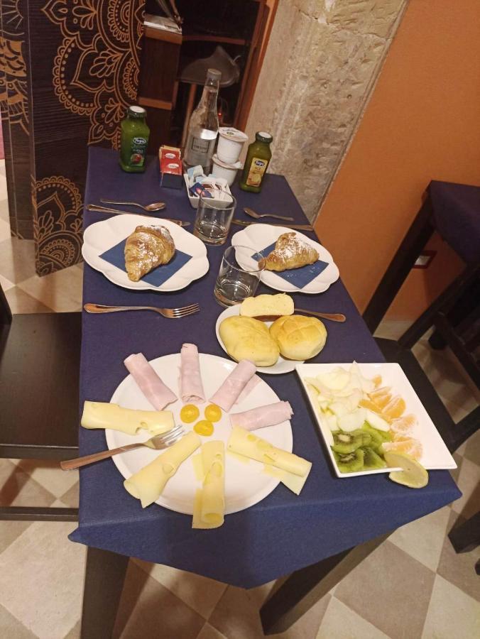 B&B Residenza Pizziniaco Лечче Экстерьер фото