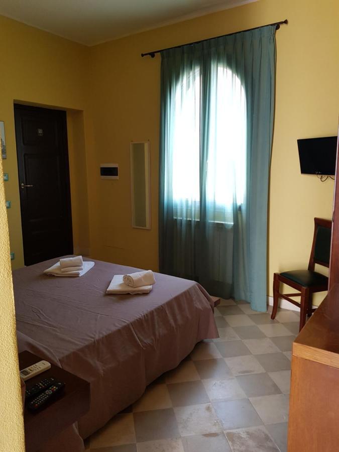 B&B Residenza Pizziniaco Лечче Экстерьер фото